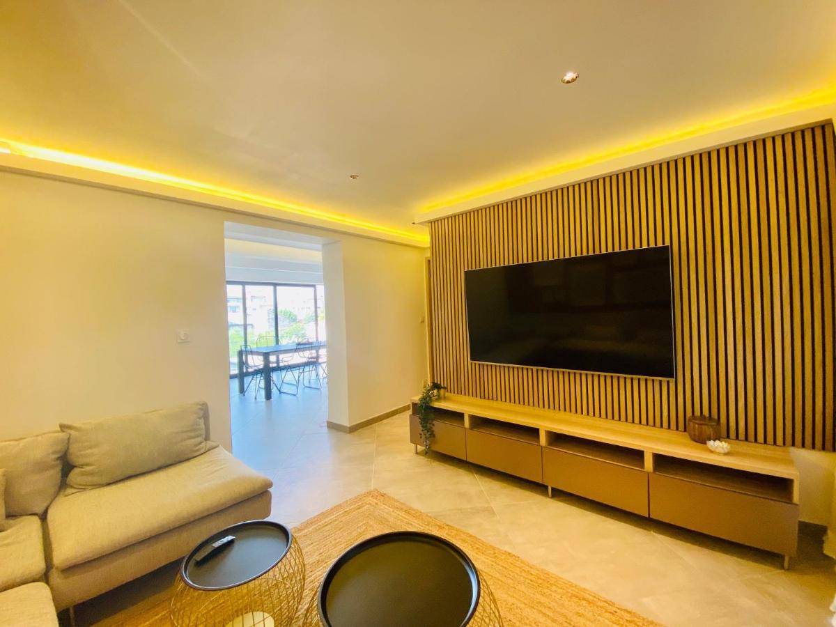 Duplex 120M2 Terrasse Vue Sur Nimes Appartement Buitenkant foto