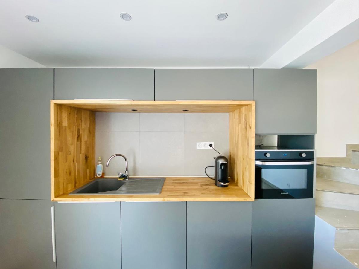 Duplex 120M2 Terrasse Vue Sur Nimes Appartement Buitenkant foto