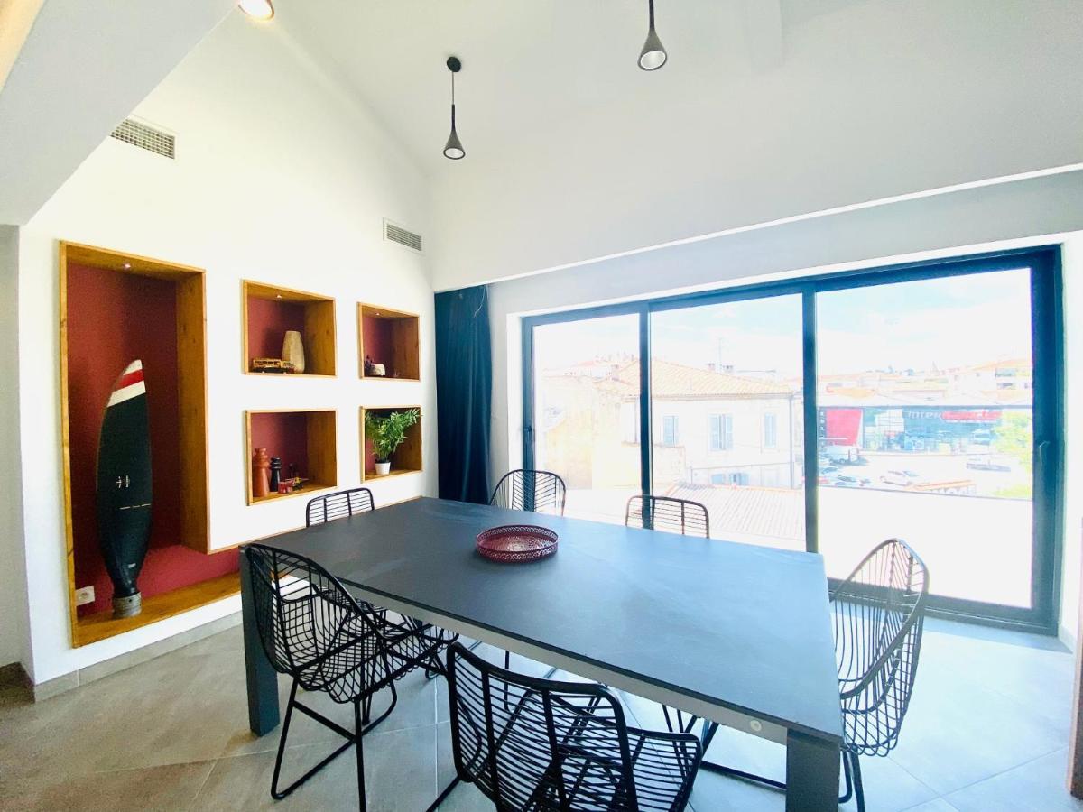 Duplex 120M2 Terrasse Vue Sur Nimes Appartement Buitenkant foto
